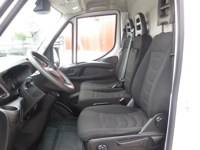 Iveco Daily 35S15V_16 m3 - автомобили, коли, обяви за нови и употребявани 6