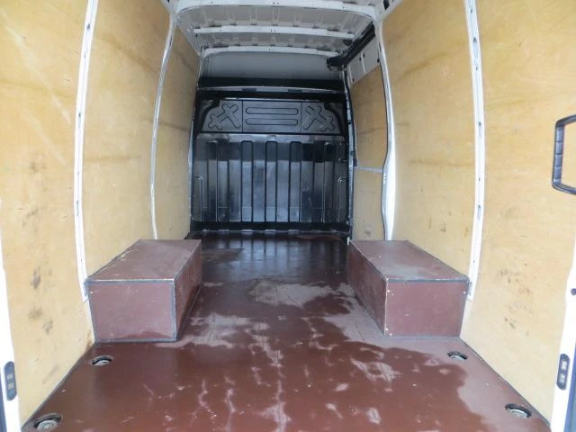 Iveco Daily 35C13V - автомобили, коли, обяви за нови и употребявани 15