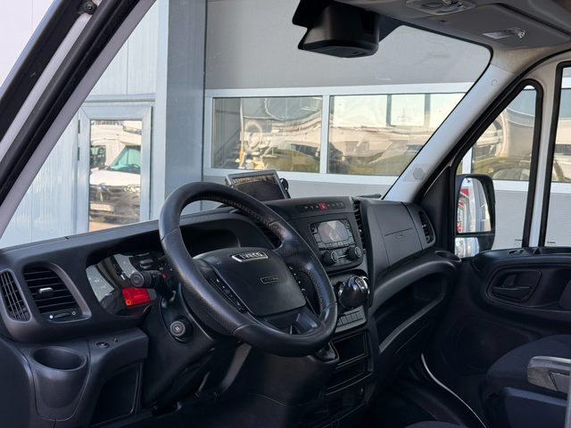 Iveco Daily 35C16 Самосвал с Кран Наличен - автомобили, коли, обяви за нови и употребявани 10