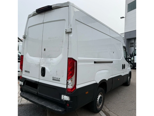 Iveco Daily Hi-Matik Carrier Xarios 350 - автомобили, коли, обяви за нови и употребявани 5