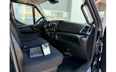 Iveco Daily Снегорин с Опесъчител 35 C 13 Категория "Б" - автомобили, коли, обяви за нови и употребявани 11