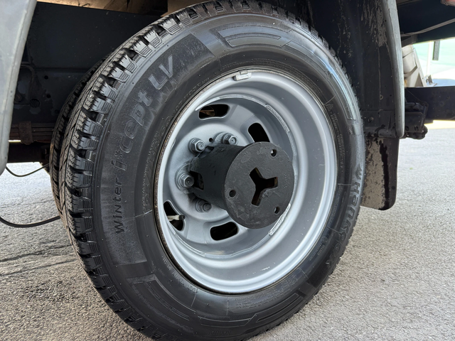 Iveco Daily Снегорин с Опесъчител 35 C 13 Категория "Б" - автомобили, коли, обяви за нови и употребявани 13