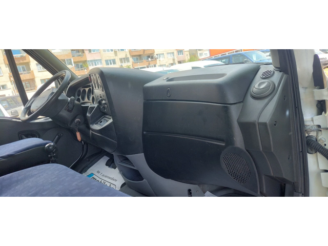 Iveco Daily 35C15 бордово - автомобили, коли, обяви за нови и употребявани 10