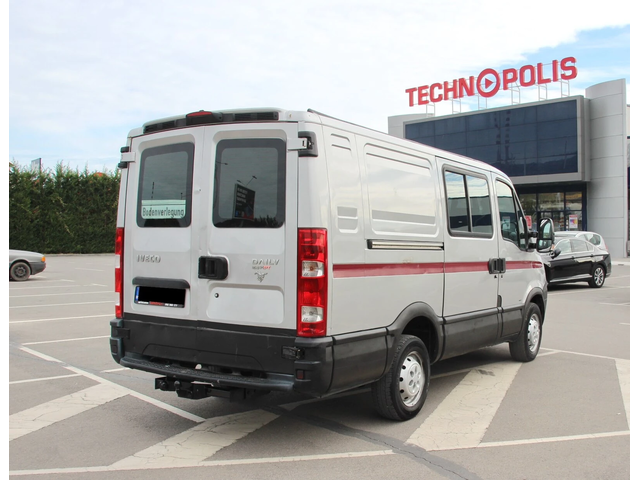 Iveco Daily 2.3 HPT   5+1 МЕСТА ГЕРМАНИЯ - автомобили, коли, обяви за нови и употребявани 5