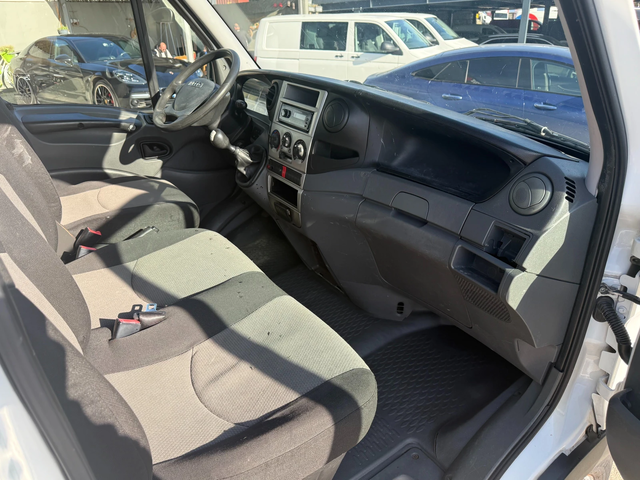 Iveco Daily 35C13 до 3.5т. Автовишка - автомобили, коли, обяви за нови и употребявани 15