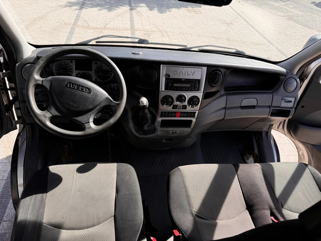 Iveco Daily 2.3HPI Товаропътнически 6-местен Клима - автомобили, коли, обяви за нови и употребявани 10