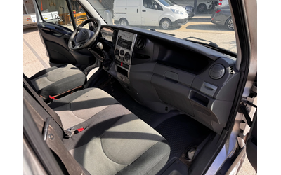 Iveco Daily 2.3HPI Товаропътнически 6-местен Клима - автомобили, коли, обяви за нови и употребявани 8