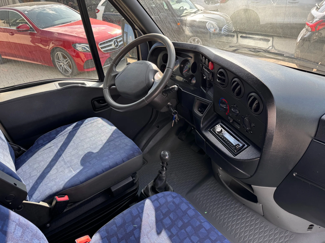 Iveco Daily 35C14 3.0HPI до 3, 5т. 4, 60м. - автомобили, коли, обяви за нови и употребявани 9