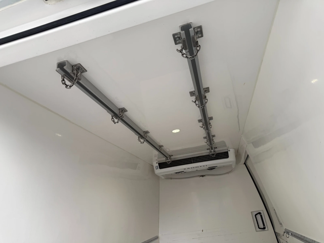 Iveco Daily 35S16 Хладилен + ток Климатроник Euro 6 - автомобили, коли, обяви за нови и употребявани 16