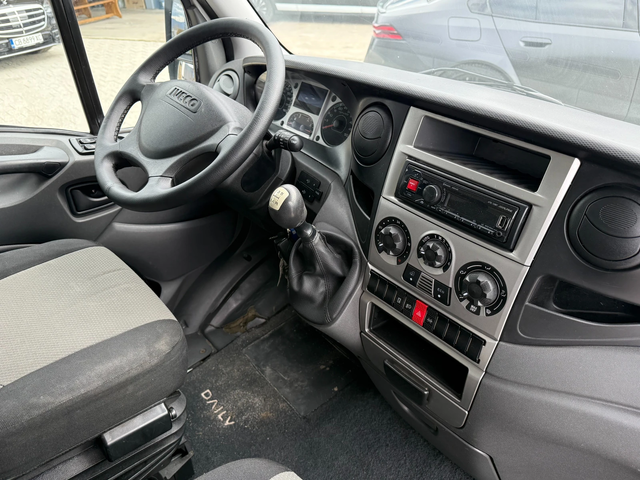 Iveco Daily 35S14 Хладилен + Клима 3.42м. - автомобили, коли, обяви за нови и употребявани 11