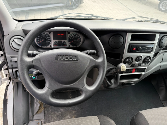 Iveco Daily 35S14 Хладилен + Клима 3.42м. - автомобили, коли, обяви за нови и употребявани 14