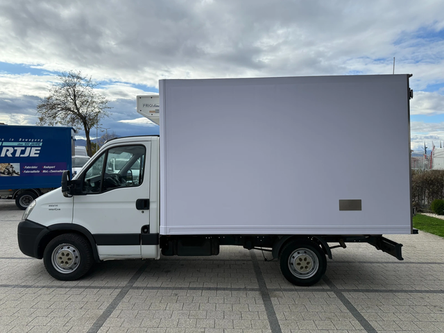 Iveco Daily 35S14 Хладилен + Клима 3.42м. - автомобили, коли, обяви за нови и употребявани 3