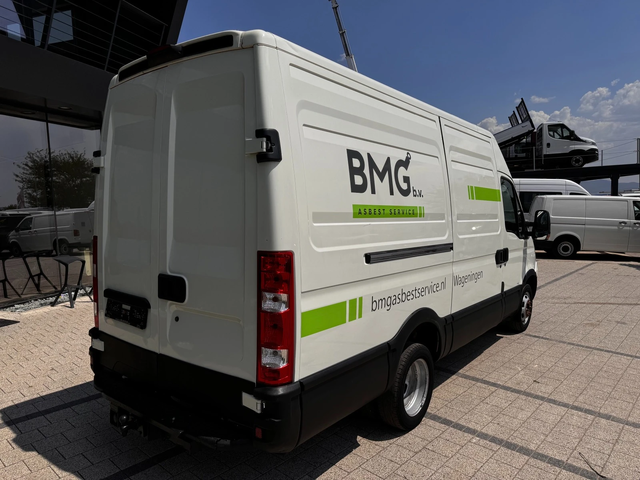 Iveco Daily 35C18 3.0HPI до 3.5т. - автомобили, коли, обяви за нови и употребявани 5