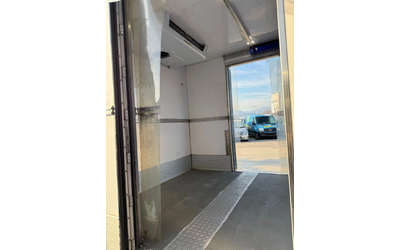 Iveco Daily 72-170 Хладилен+ ток Клима 5.40м. - автомобили, коли, обяви за нови и употребявани 11