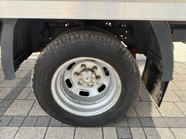 Iveco Daily 35C12 до 3.5т. 4.36м. - автомобили, коли, обяви за нови и употребявани 4