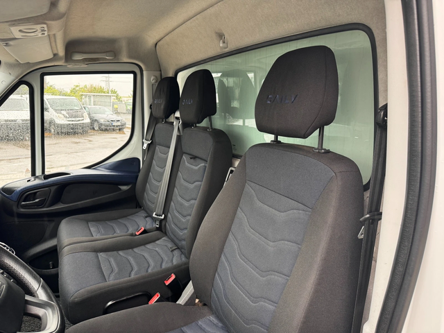 Iveco Daily 35C16 3, 5t. 4.25м. Падащ борд Клима - автомобили, коли, обяви за нови и употребявани 11