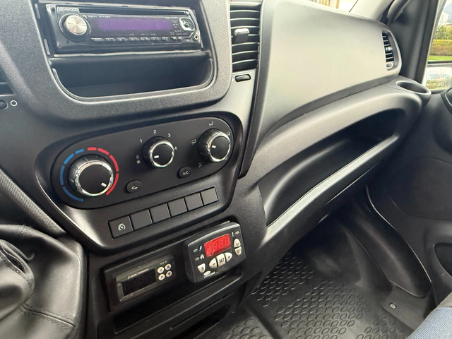 Iveco Daily 35C16 Хладилен до 3.5т. 3.55м. Клима Euro 6 - автомобили, коли, обяви за нови и употребявани 13