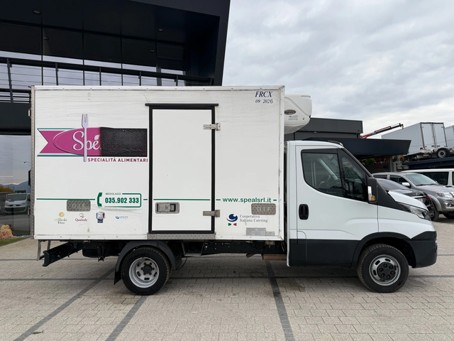 Iveco Daily 35C16 Хладилен до 3.5т. 3.55м. Клима Euro 6 - автомобили, коли, обяви за нови и употребявани 9