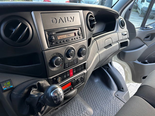 Iveco Daily 40C15 Хладилен 5.23м. Б+ Е категория - автомобили, коли, обяви за нови и употребявани 13