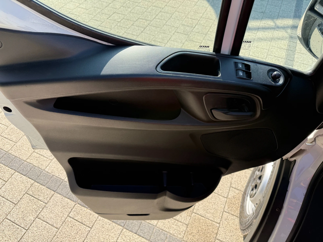 Iveco Daily 35-150 Хладилен + ток Maxi Климатроник - автомобили, коли, обяви за нови и употребявани 14