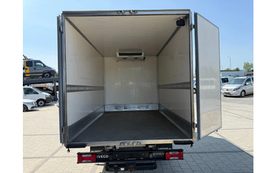 Iveco Daily 35C17 3.0HPI до 3.5т. 3.55м. Хладилен + Клима - автомобили, коли, обяви за нови и употребявани 16