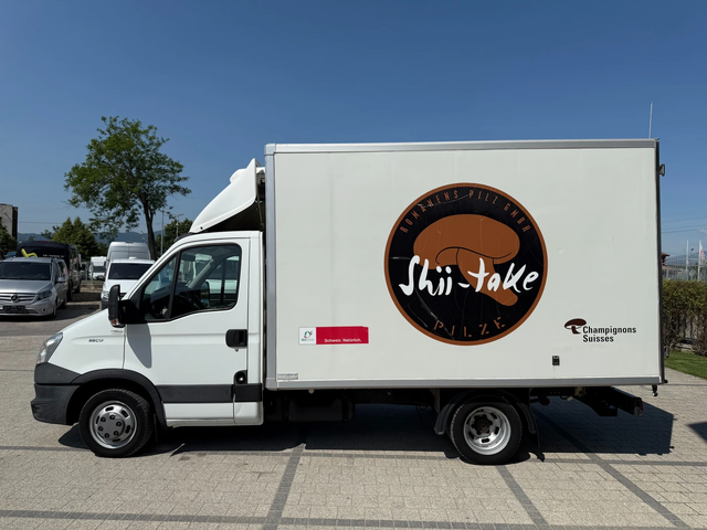 Iveco Daily 35C17 3.0HPI до 3.5т. 3.55м. Хладилен + Клима - автомобили, коли, обяви за нови и употребявани 3