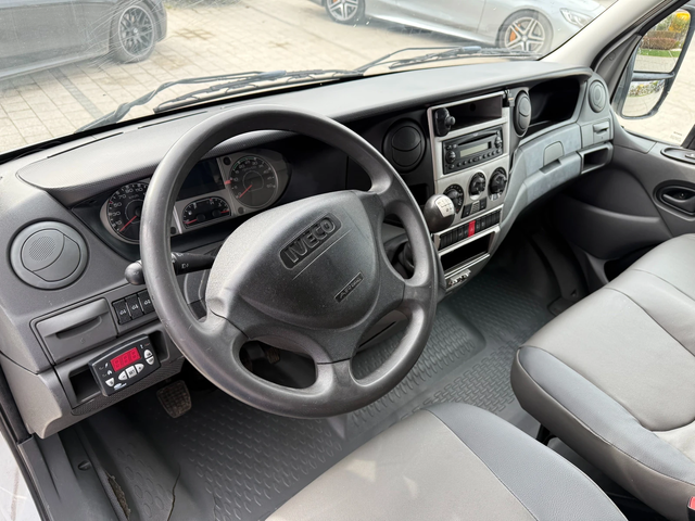 Iveco Daily 50C14 3.5т. 4.20м. Хладилен + Климатроник - автомобили, коли, обяви за нови и употребявани 13