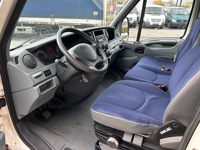 Iveco Daily 35C15 до 3, 5т. 4, 30м. - автомобили, коли, обяви за нови и употребявани 10
