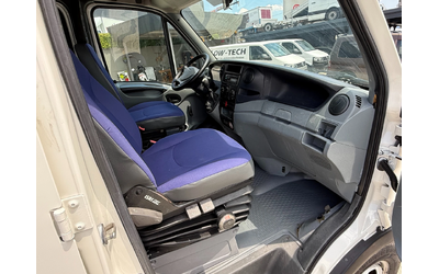 Iveco Daily 40C15 до 3.5т. 3.50м. Клима 7-местен - 2 броя - автомобили, коли, обяви за нови и употребявани 10