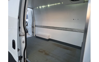 Iveco Daily 35s14, Хладилен, Евро 6, Автомат - автомобили, коли, обяви за нови и употребявани 13