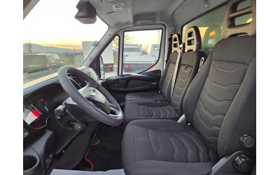 Iveco Daily 35c17, Климатик, П.борд, До 3.5 тона - автомобили, коли, обяви за нови и употребявани 8