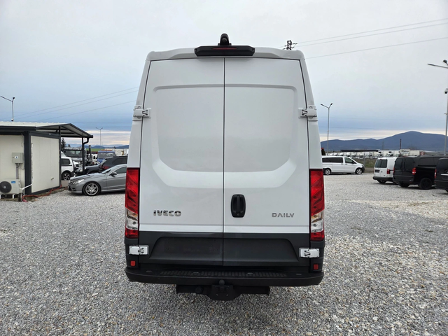 Iveco Daily 35C13, Клима , Макси, До 3.5 т / Лизинг - автомобили, коли, обяви за нови и употребявани 3