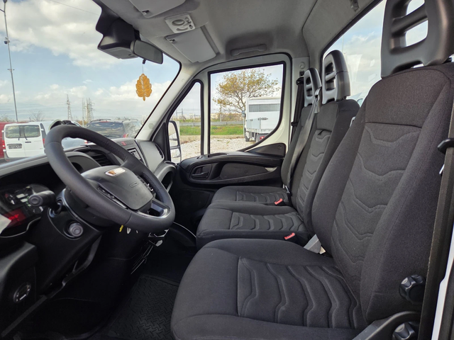 Iveco Daily 35c21, Бордови, Климатик, 4.60 метра, До 3.5 т - автомобили, коли, обяви за нови и употребявани 10