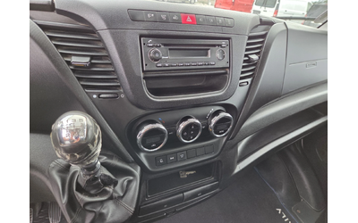Iveco Daily 35c15, Климатик, До 3.5 тона, 4.90 метра - автомобили, коли, обяви за нови и употребявани 10