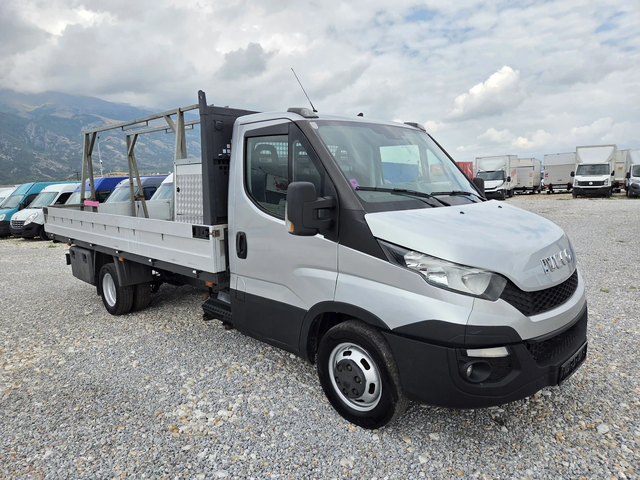 Iveco Daily 35c15, Климатик, До 3.5 тона, 4.90 метра - автомобили, коли, обяви за нови и употребявани 6