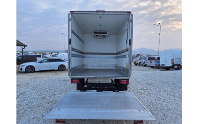 Iveco Daily 35-180, 3.0HPI, ХЛАДИЛЕН, Падащ Борд, Нави - автомобили, коли, обяви за нови и употребявани 13