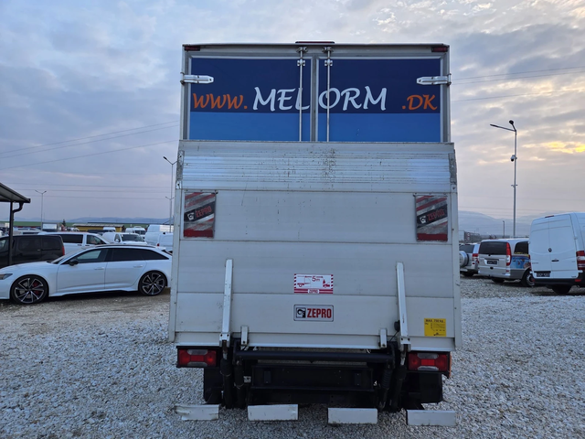 Iveco Daily 35-180, 3.0HPI, ХЛАДИЛЕН, Падащ Борд, Нави - автомобили, коли, обяви за нови и употребявани 3