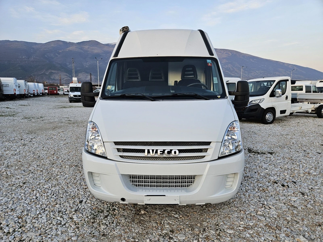 Iveco Daily 35c15  КЕМПЕР - автомобили, коли, обяви за нови и употребявани 1