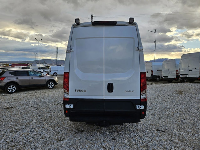 Iveco Daily 35s21 - автомобили, коли, обяви за нови и употребявани 3