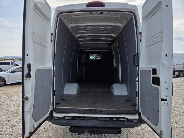 Iveco Daily 35c15, Клима, До 3.5 тона - автомобили, коли, обяви за нови и употребявани 12