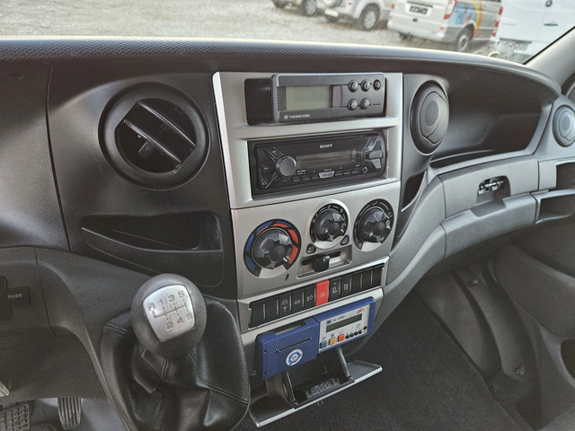 Iveco Daily 35s15, Хладилен - автомобили, коли, обяви за нови и употребявани 10