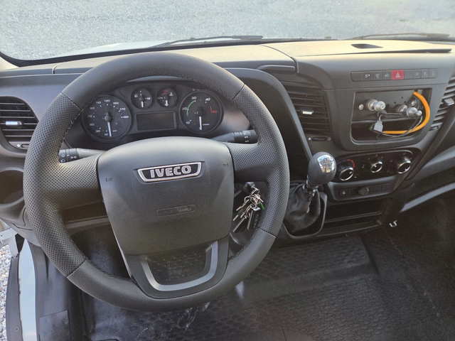 Iveco Daily 35-130, СЛАДОЛЕДАДЖИКА, -40 - автомобили, коли, обяви за нови и употребявани 9