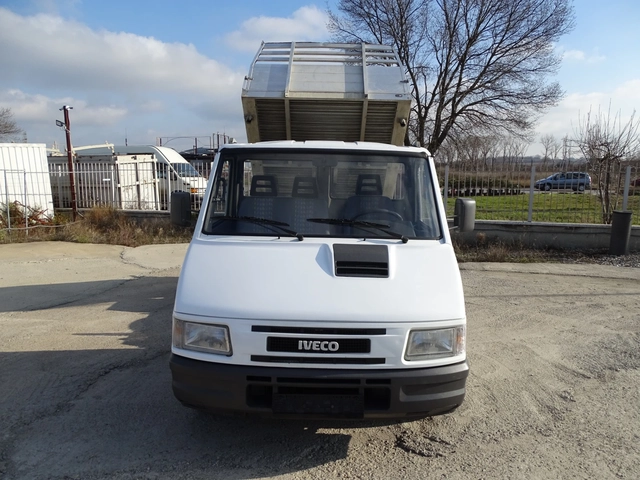 Iveco Daily 35c10 - автомобили, коли, обяви за нови и употребявани 1