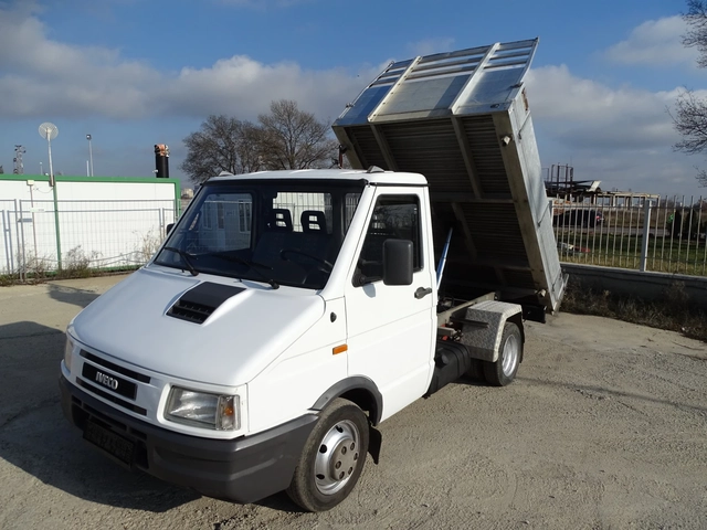 Iveco Daily 35c10 - автомобили, коли, обяви за нови и употребявани 2