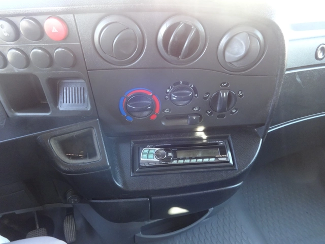 Iveco Daily 35C14 3.0HPI  КАТ. * Б* 7-места - автомобили, коли, обяви за нови и употребявани 9