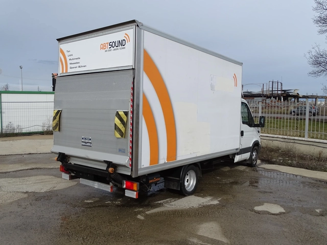 Iveco Daily 35C14 3.0HPI  КАТ. * Б*  * * * КЛИМАТИК * * ШЕРКОМ - автомобили, коли, обяви за нови и употребявани 5
