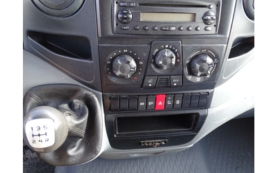 Iveco Daily 35C12  * КЛИМАТИК* - автомобили, коли, обяви за нови и употребявани 10