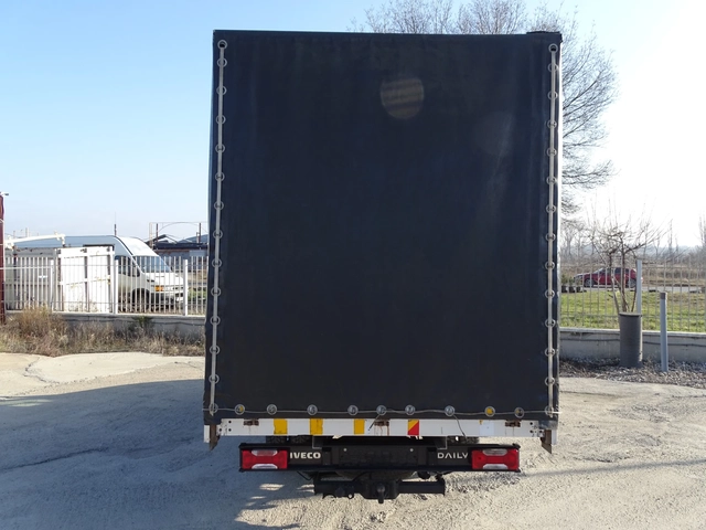 Iveco Daily 35C12  * КЛИМАТИК* - автомобили, коли, обяви за нови и употребявани 4