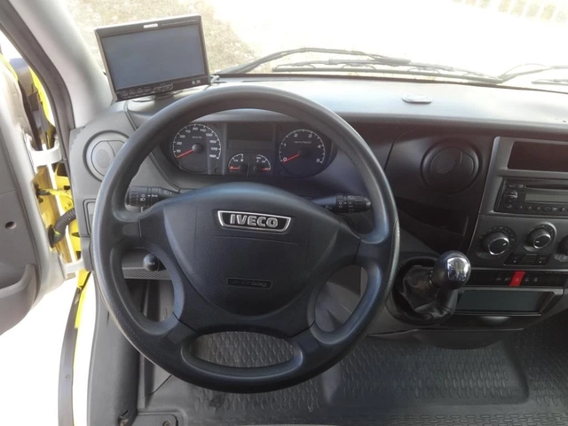 Iveco Daily 3.0HPI/EURO-5b/КЛИМАТИК/КАТ. * Б* 3, 5т. - автомобили, коли, обяви за нови и употребявани 8