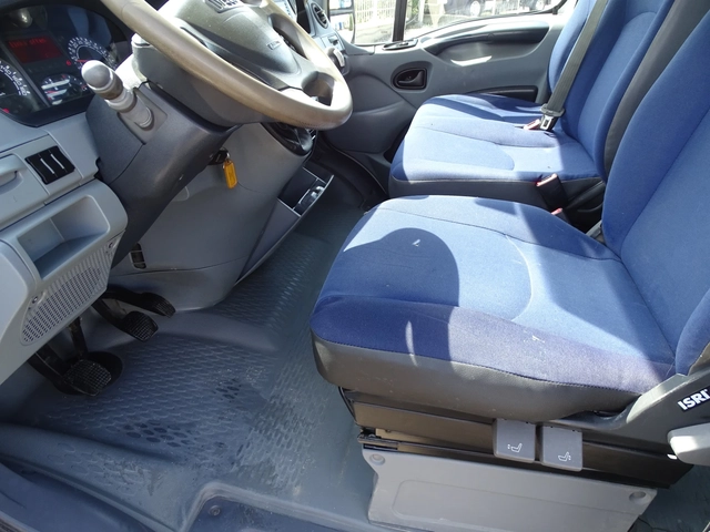 Iveco Daily 35C12   КАТ. * Б* 7-места - автомобили, коли, обяви за нови и употребявани 6